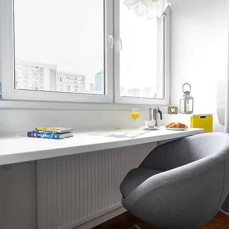 Rent Like - Chlodna 15 Apartment *